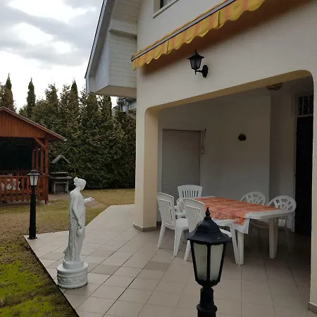 Apartament Veronika Vendeghaz
